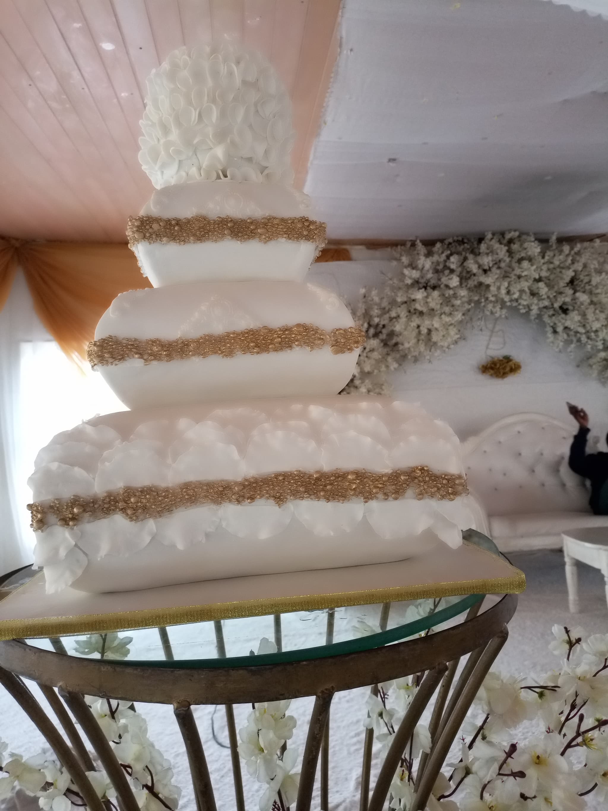 Whitelilycakesnevent