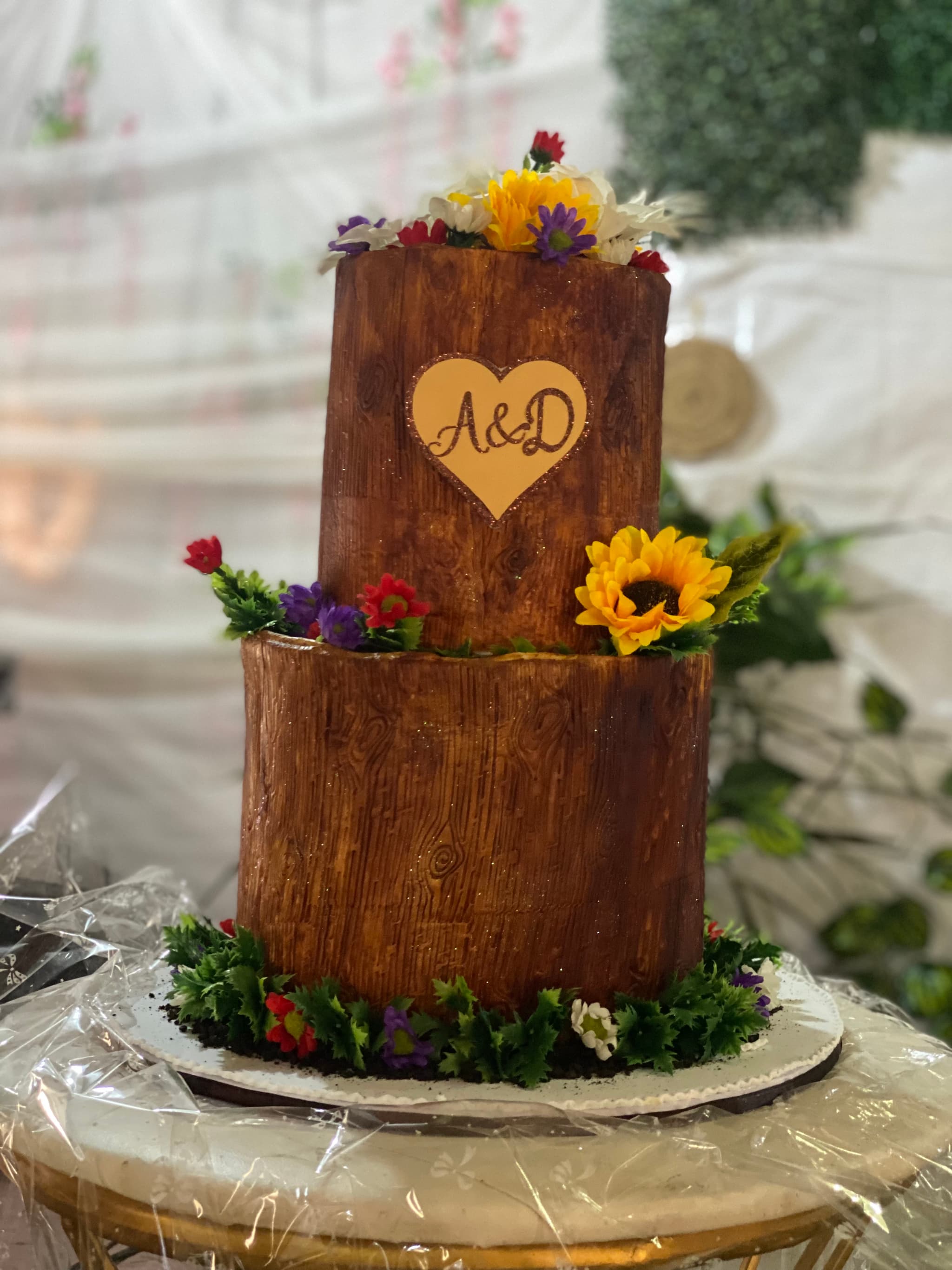 An example of the traditional cake alongside