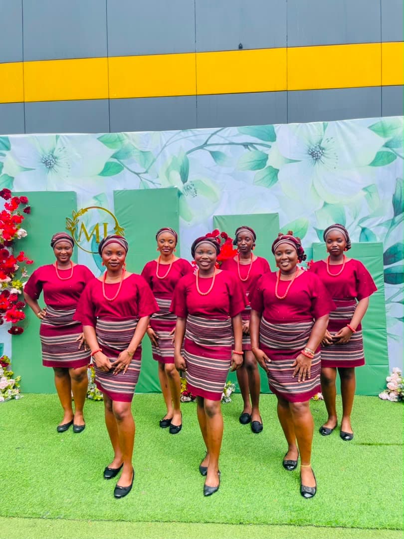 Grey-Ivy ushers